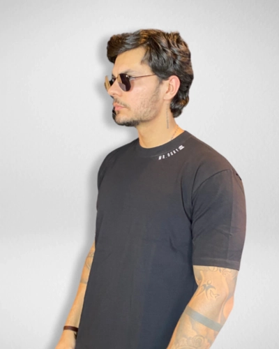 CAMISETA MR. OCKY GOLA ESTAMPADA