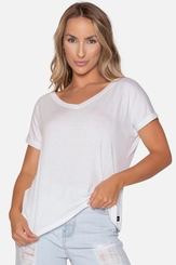 CAMISETA BASIC GOLA V FEMININA