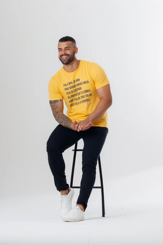 CAMISETA FALA MAL DE MIM
