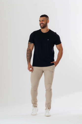 CAMISETA BASIC PRETA  - WHITE HOUSE PRETO P