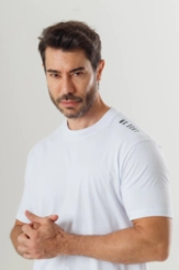 CAMISETA T-SHIRT GOLA ALTA