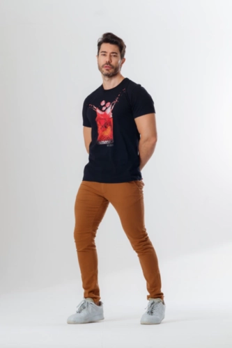 CAMISETA COPO VERMELHÃO
