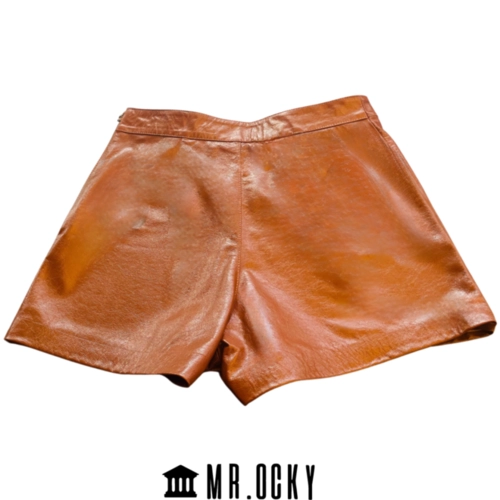 SHORT SAIA COURO LEGITIMO COURO MARROM 38