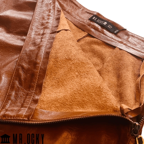 SHORT SAIA COURO LEGITIMO COURO MARROM 38